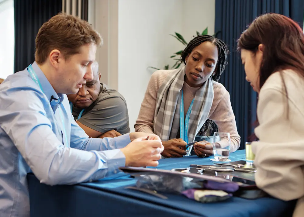 dr-thomas-ziebura-teaching | London Dental Institute Dr Thomas Ziebura teaching students